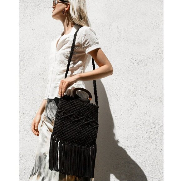 NWT Danielle Nicole Black Macramé Fringe Boho Crossbody Shoulder Bag Satchel - Picture 2 of 13
